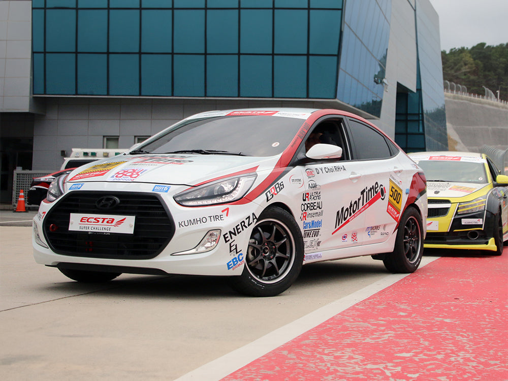 Volk Racing CE28 Club Racer - 16"