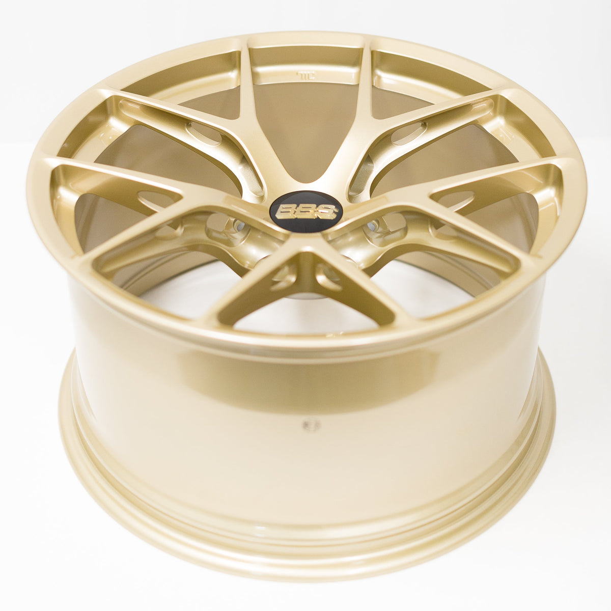 BBS FI-R - 19x9.5 +22 / 19x10.5 +35 / 5x120 - Gold *Set of 4*