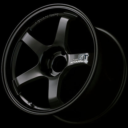 Advan Racing GT - 18"