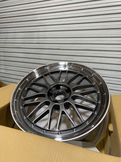 BBS LM - 20x9 / 5x114.3 - Diamond Black w/ Diamond Cut Rim (Tesla Model 3 / Tesla Model Y Fitment) *Set of 4*