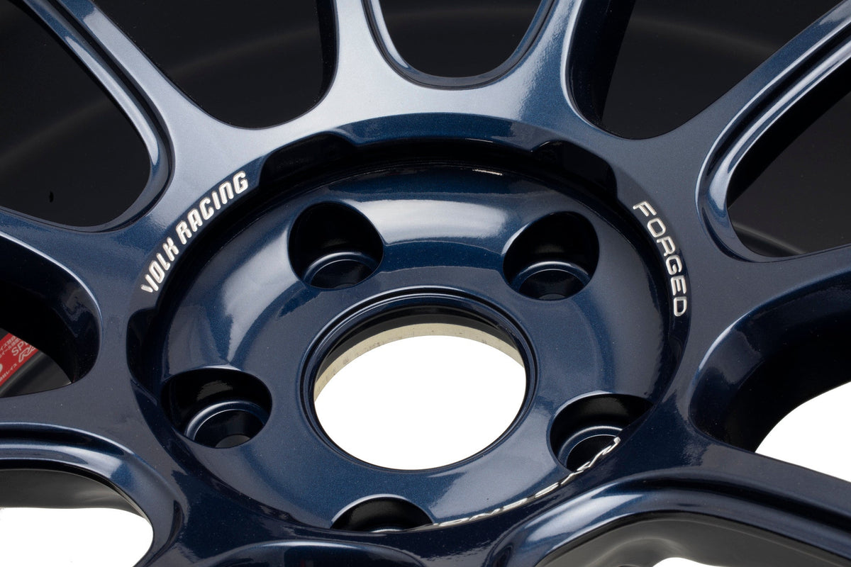 Volk Racing ZE40 M-Spec - 18x9.5 / +21 / 5x114.3 - Mag Blue *Set of 4*