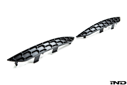 Acexxon B9 A5 / S5 Pre-Facelift Rear Reflector Insert Set - Honeycomb