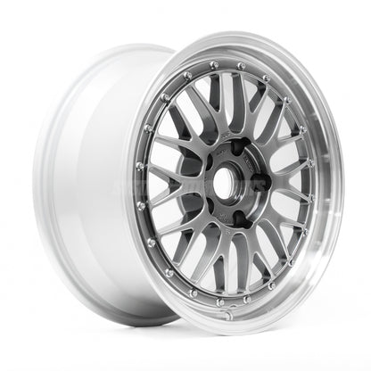 BBS LM - 17x8.5 / +18 / 5x120 - Diamond Black w/ Diamond Cut Rim (E30 M3 Fitment) *Set of 4*