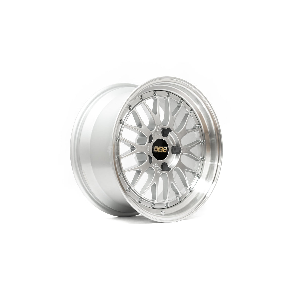 BBS LM - 17x8 / +40 / 5x120 - Diamond Silver w/ Diamond Cut Rim (E36 M3 Fitment) *Set of 4*
