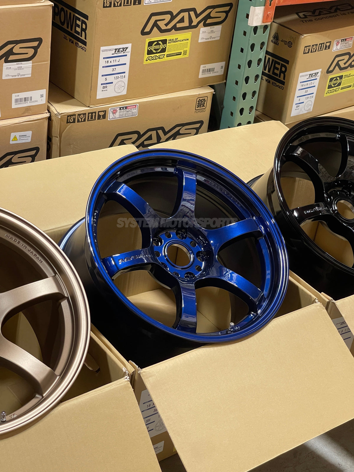 Gram Lights 57DR - 18x9.5 / +38 / 5x114.3 - Eternal Blue Pearl *Set of 4*