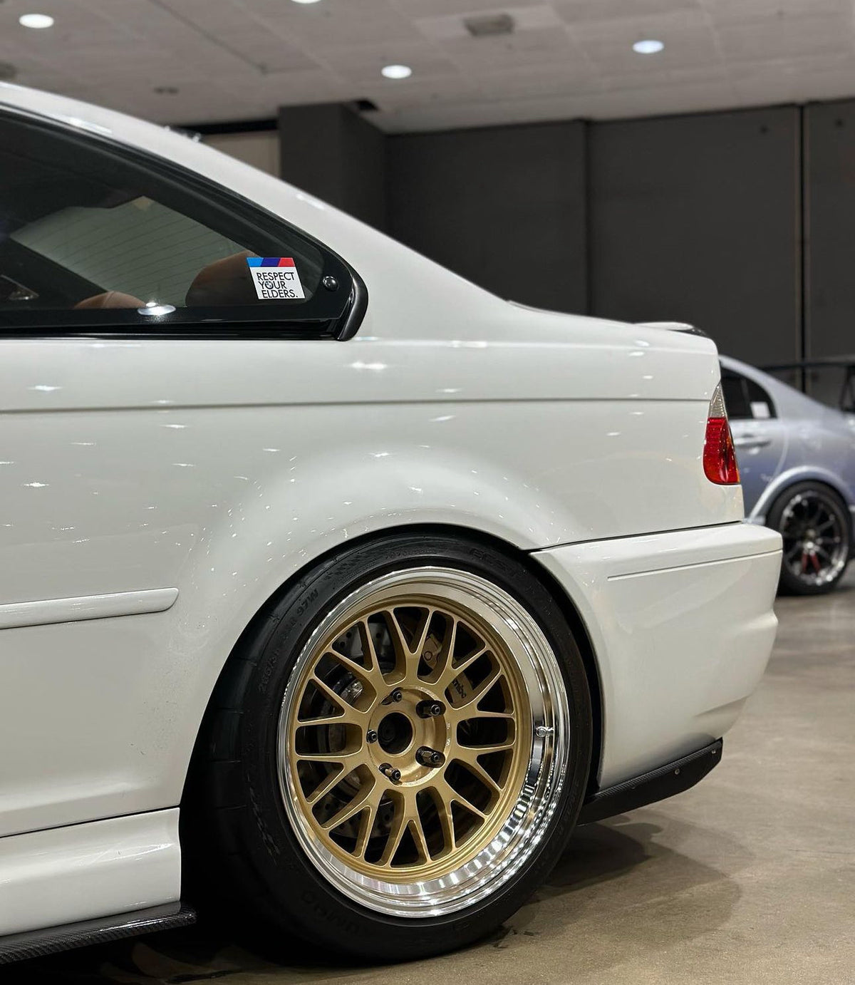 Volk Racing 21A - 18x9.5 +22 / 18x10.5 +22 / 5x120 - Gold / Rim DC (BMW E90 M3 / E92 M3 / E93 M3 Fitment) *Set of 4*
