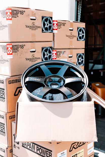 Volk Racing TE37 Saga S-Plus Black Shadow - 18"