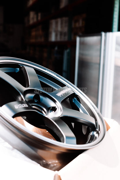 Volk Racing TE37 Saga S-Plus Black Shadow - 18"