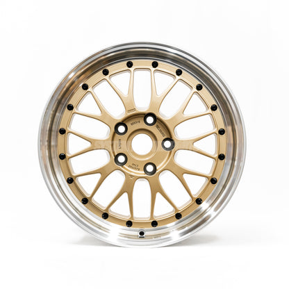 BBS LM - 17x8 / +40 / 5x120 - Gold w/ Diamond Cut Rim (E36 M3 Fitment) *Set of 4*