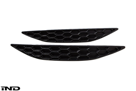 Acexxon MK7 Golf R Rear Reflector Insert Set - Honeycomb