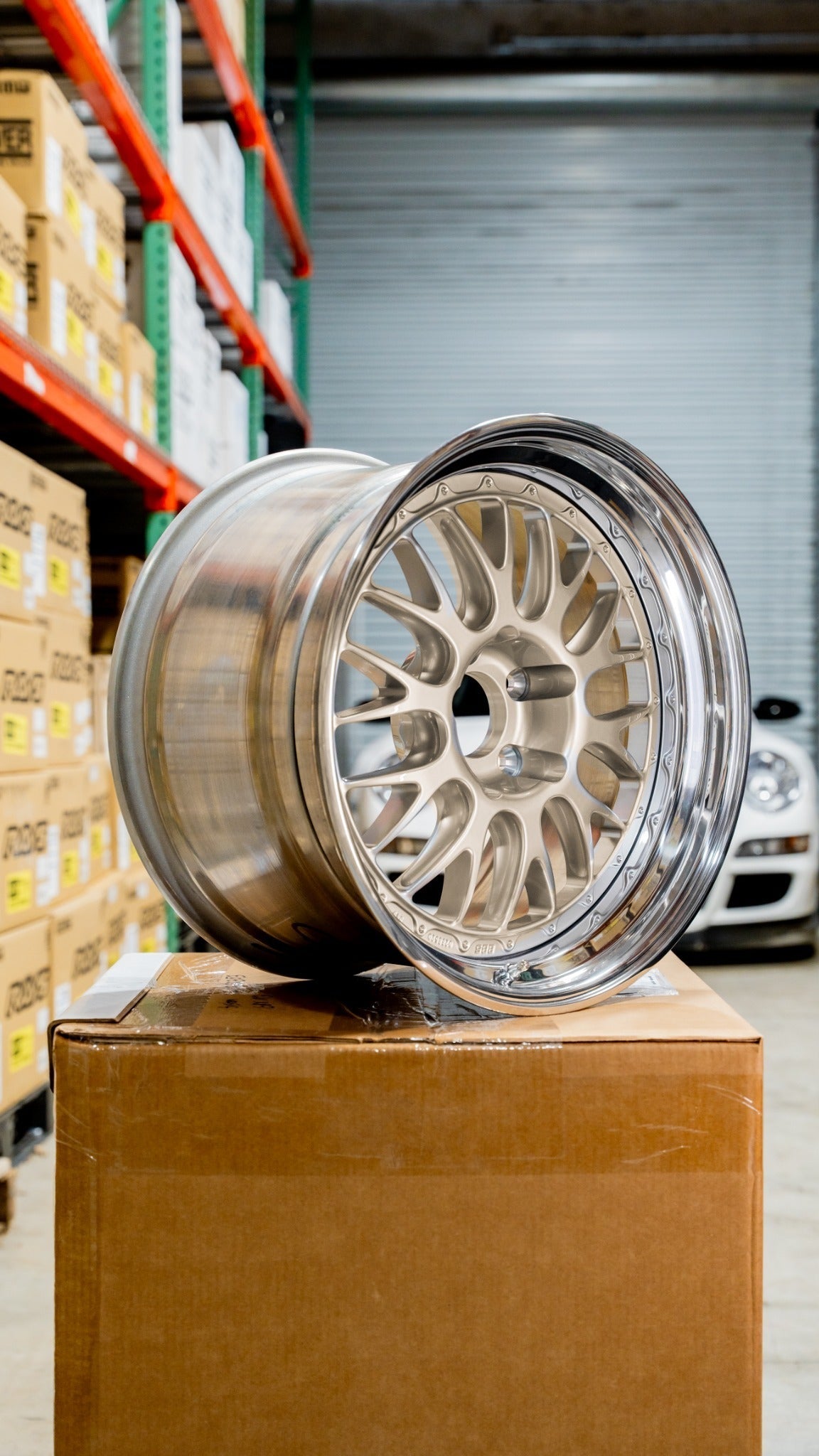 BBS E88 - 18x10.5 / 5x120 (Race Pocket Center) - White Gold (E90 M3 / E92 M3 / E93 M3 / E46 M3 Fitment) *Set of 4*